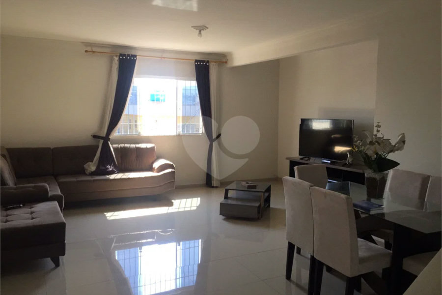 Sobrado à venda com 3 quartos, sendo 2 suítes, em Vila Nova Cachoeirinha, São Paulo, SP