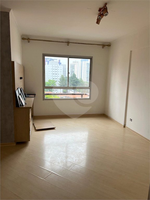 Apartamento à venda com 2 quartos, sendo 1 suíte, em Jardim Ester, São Paulo, SP