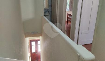 Casa à venda com 2 quartos, sendo 1 suíte,  em Pinheiros, São Paulo, SP