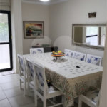 Duplex à venda com 3 quartos, sendo 1 suíte, em Enseada, Guarujá, SP