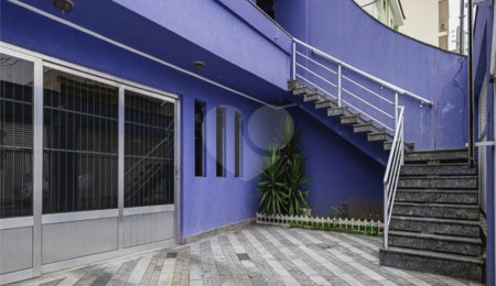 Casa à venda com 4 quartos, sendo 3 suítes, em Osvaldo Cruz, São Caetano do Sul, SP