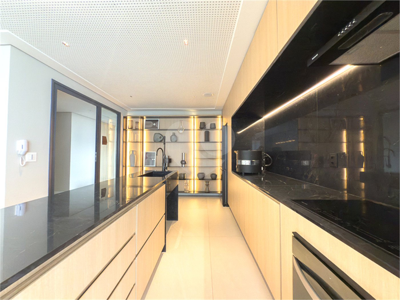 Apartamento à venda com 3 quartos, sendo 1 suíte, em Jardim Paulista, São Paulo, SP