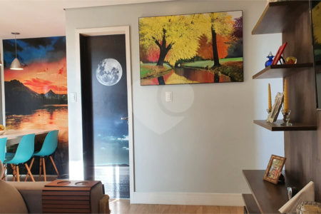 Apartamento à venda com 2 quartos, sendo 1 suíte,  em Jardim Monte Kemel, São Paulo, SP