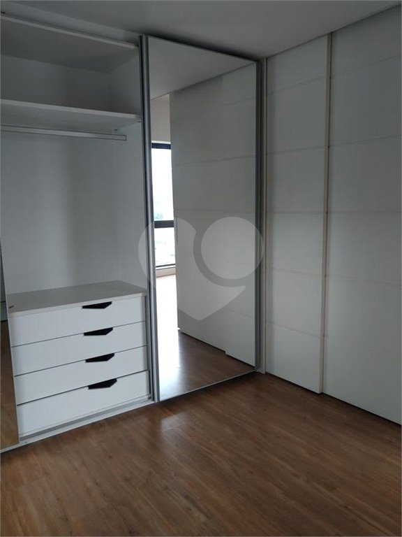 Apartamento à venda com 1 quarto em Vila Olímpia, São Paulo, SP