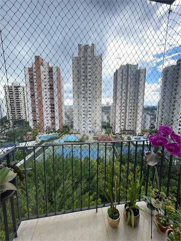 Apartamento à venda com 2 quartos, sendo 1 suíte, em Jardim Londrina, São Paulo, SP