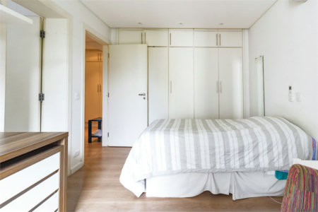 Apartamento à venda com 4 quartos, sendo 2 suítes,  em Jardim Parque Morumbi, São Paulo, SP