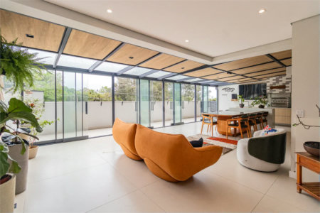 Apartamento 3 suítes 4 vagas 318m² a venda na Vila Sofia - São Paulo