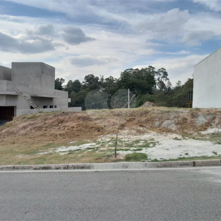 Terreno à venda Condomínio Jatobás - Louveira -SP