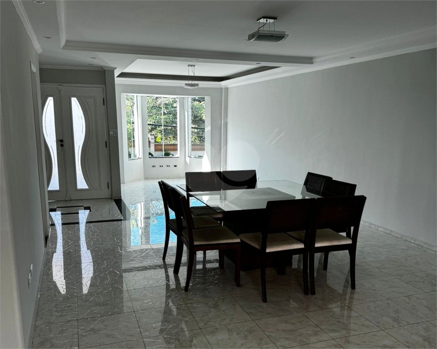 Casa à venda com 3 quartos, sendo 1 suíte, no condomínio Residencial Villa dos Inglezes, Sorocaba - SP