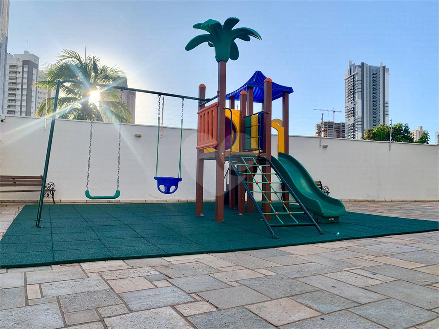 Apartamento à venda com 3 quartos, sendo 2 suítes, em Pico do Amor, Cuiabá, MT