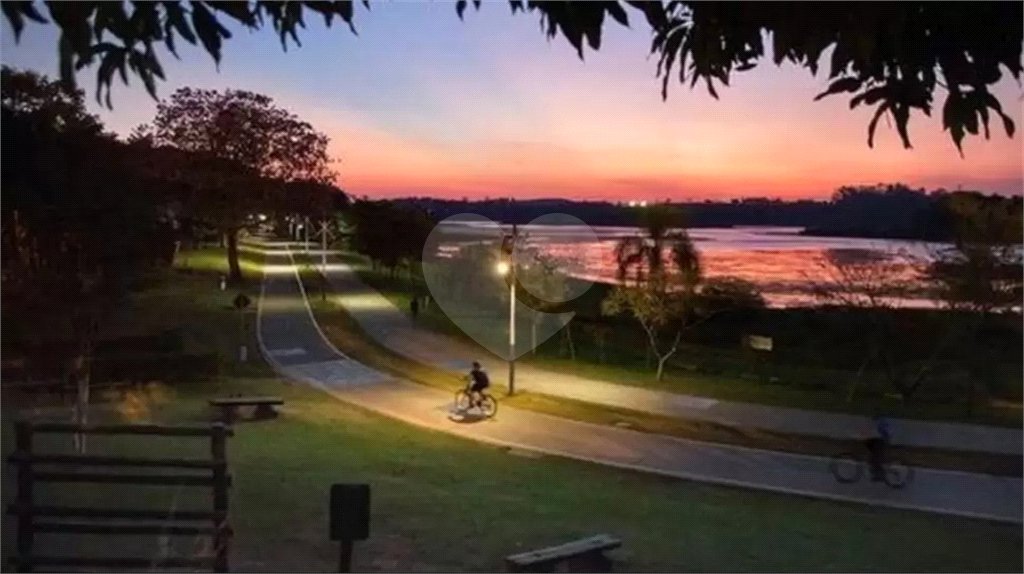 Terreno à venda com 1 suíte em Parque Residencial Jundiaí, Jundiaí, SP