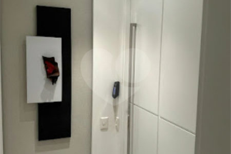 Apartamento à venda com 3 quartos, sendo 1 suíte, em Higienópolis, São Paulo, SP