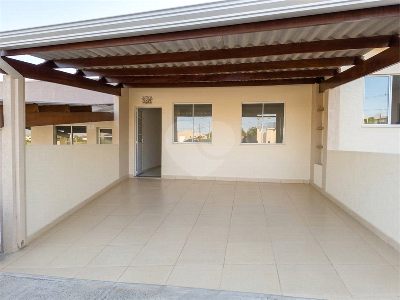 Casa à venda com 2 quartos no condomínio Novo Horizonte, Itapetininga - SP
