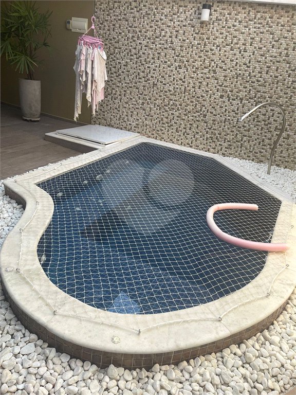 Casa à venda com 3 suítes no condomínio Valença, Sorocaba - SP