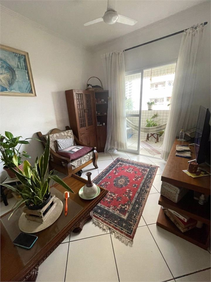 Apartamento Residencial à venda, Guilhermina, Praia Grande - AP1016.