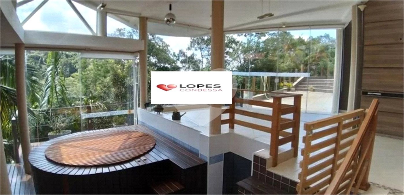 Casa à venda ou para alugar com 4 suítes no condomínio Parque Imperial da Cantareira, Mairiporã - SP