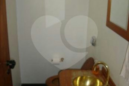 Casa Térrea à venda com 4 quartos, sendo 2 suítes, em Vila Tramontano, São Paulo, SP