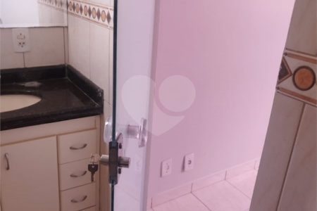 Apartamento à venda com 2 quartos, sendo 1 suíte,  em Estância Itaguaí, Caldas Novas, GO