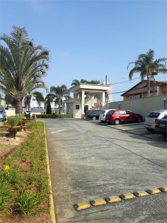 Apartamento à venda com 3 quartos, sendo 1 suíte, em Vila Santana, Mogi das Cruzes, SP