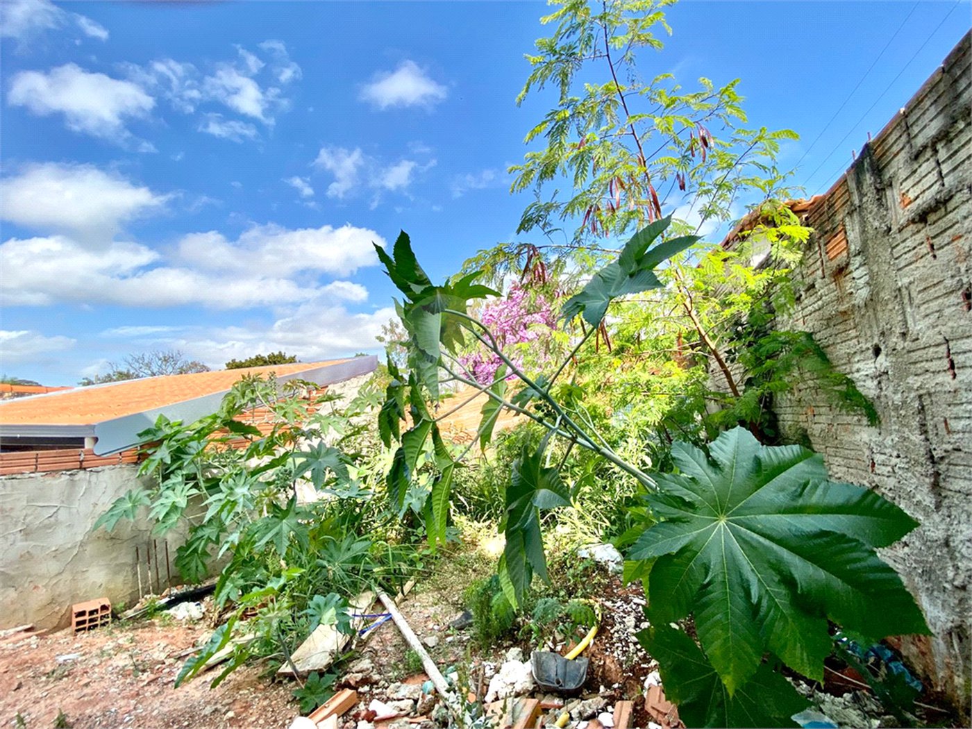 Casa à venda com 2 quartos, sendo 1 suíte,  em Vila Nastri, Itapetininga, SP