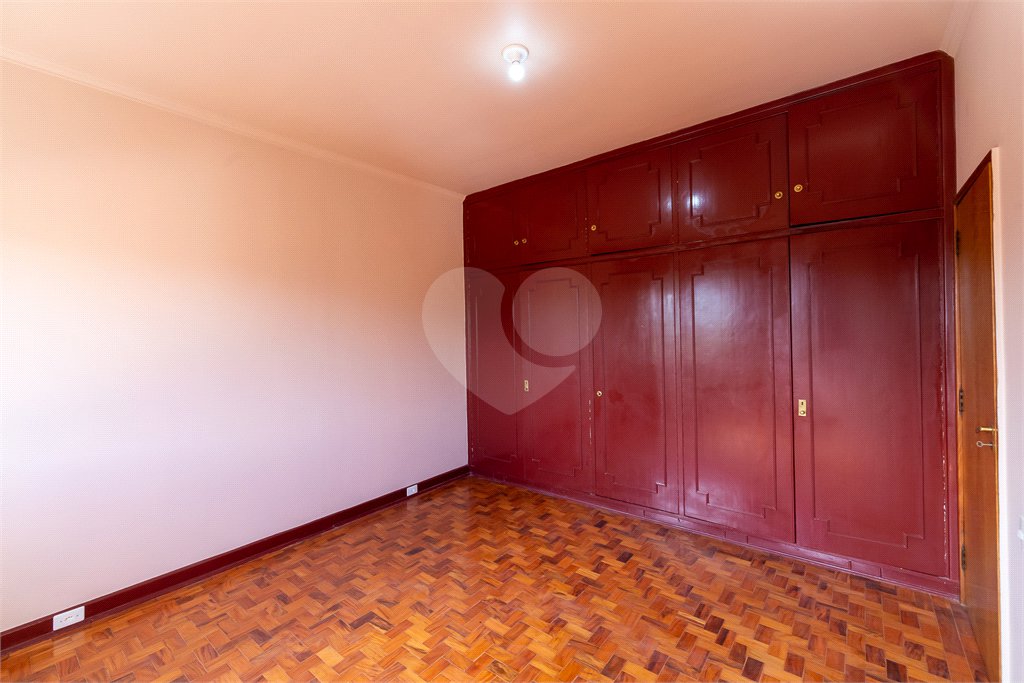 Casa à venda com 4 quartos, sendo 2 suítes, em Perdizes, São Paulo, SP