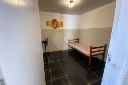 Casa à venda ou para alugar com 10 quartos no Centro, Ponta Porã, MS