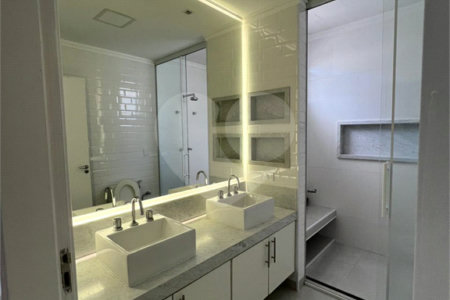 Casa à venda com 3 suítes no condomínio Bella Cittá Mogi das Cruzes, Mogi das Cruzes - SP