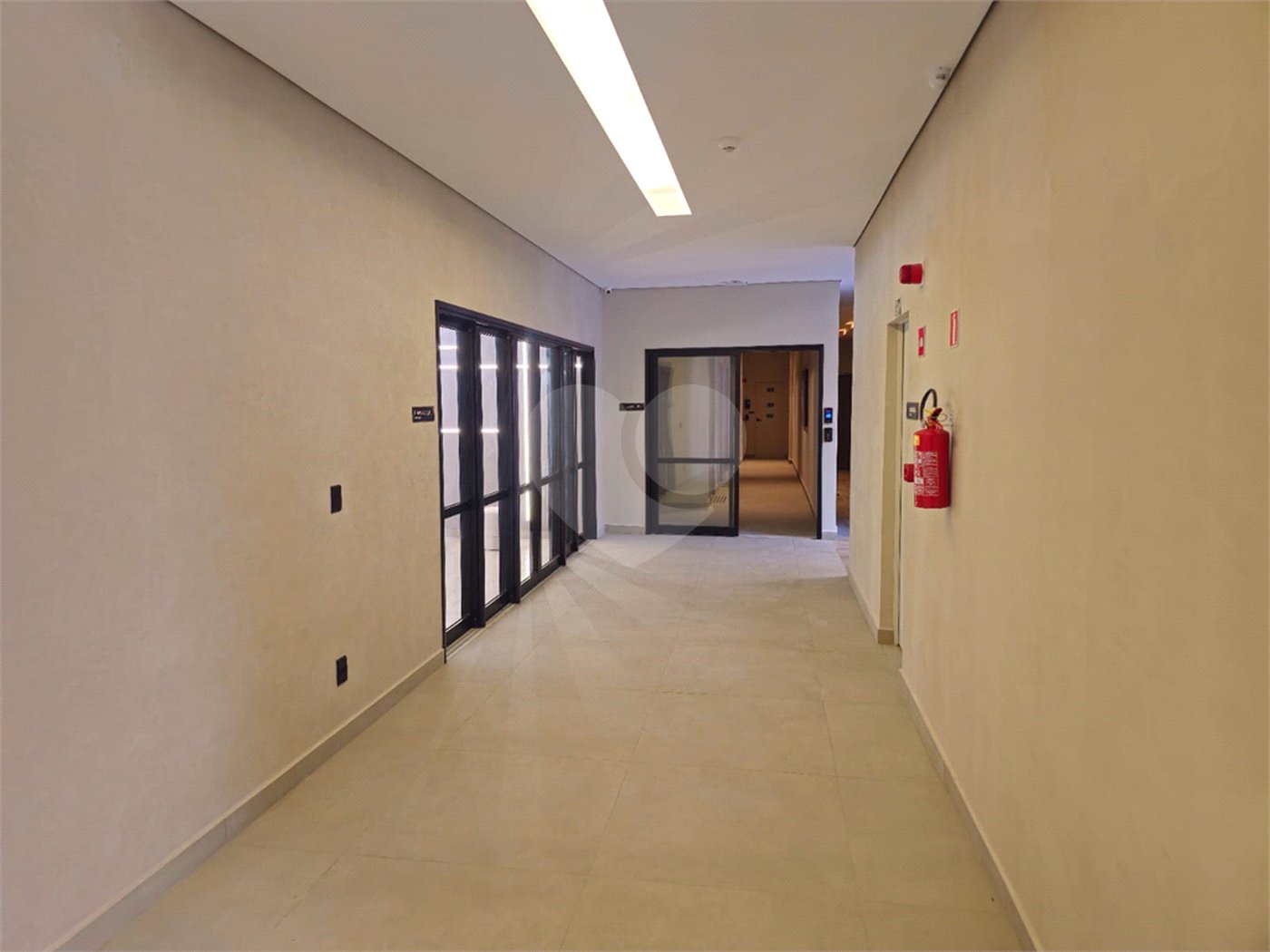 Apartamento à venda com 3 quartos, sendo 1 suíte, em Jardim Satélite, São José dos Campos, SP