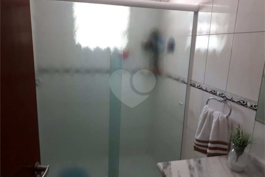 Casa à venda ou para alugar com 3 quartos, sendo 1 suíte, em Horto, São Paulo, SP