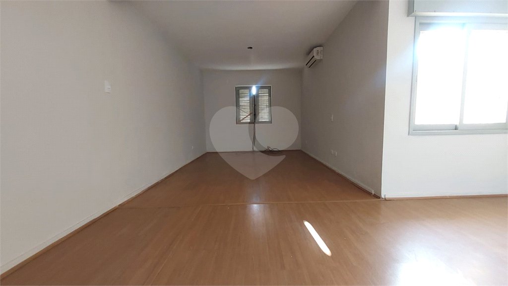 Sobrado à venda ou para alugar com 3 quartos, sendo 2 suítes,  em Vila Mascote, São Paulo, SP