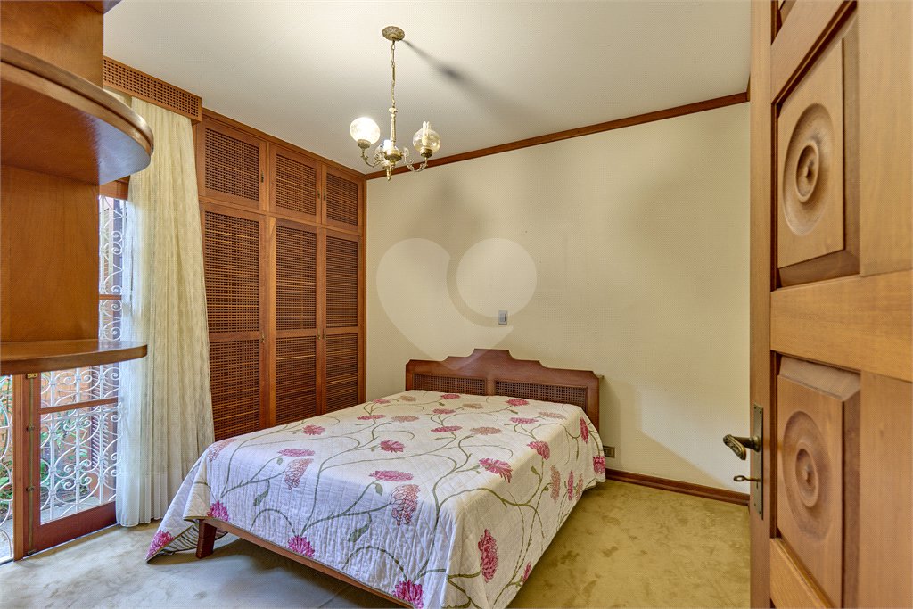 Casa Térrea à venda com 3 quartos, sendo 1 suíte, em Chácara Monte Alegre, São Paulo, SP