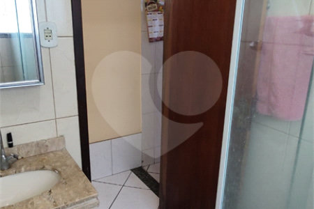 Casa à venda com 3 quartos, sendo 1 suíte, em Cosmos, Rio de Janeiro, RJ