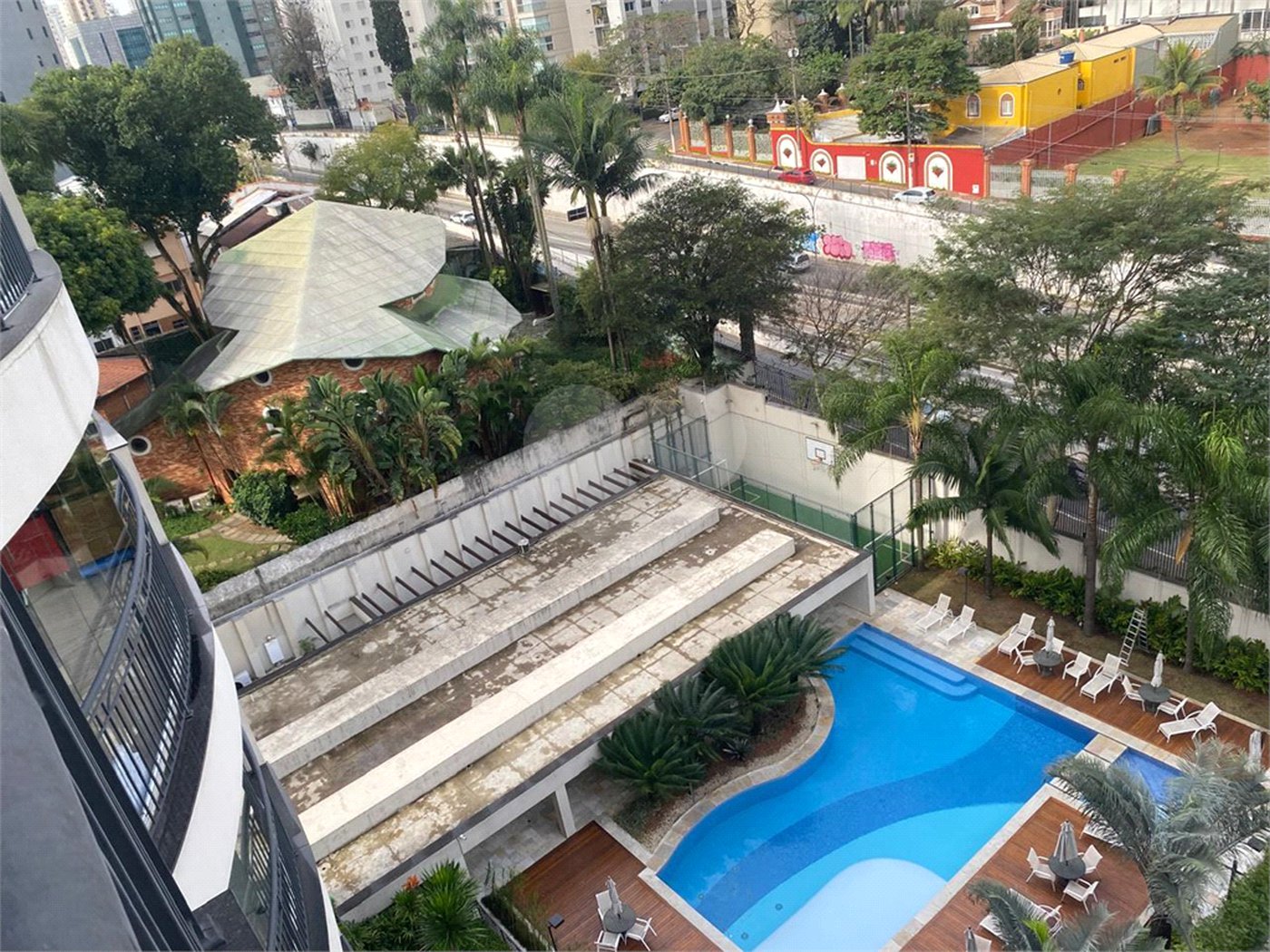 Apartamento à venda com 3 quartos, sendo 2 suítes,  em Campo Belo, São Paulo, SP