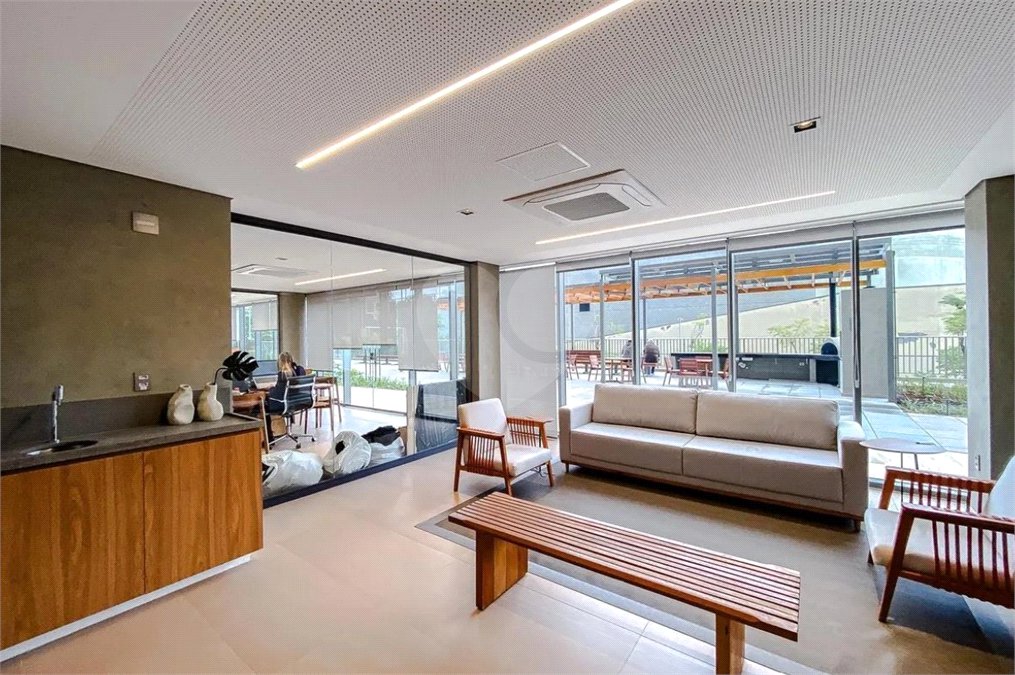 Apartamento à venda com 2 quartos, sendo 1 suíte,  em Jardim Anália Franco, São Paulo, SP