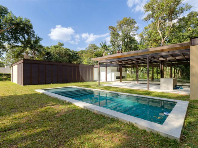Casa à venda com 5 suítes no condomínio Chácara Flora, São Paulo - SP