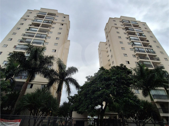 Apartamento à venda com 3 quartos, sendo 1 suíte,  em Vila Maria, São Paulo, SP