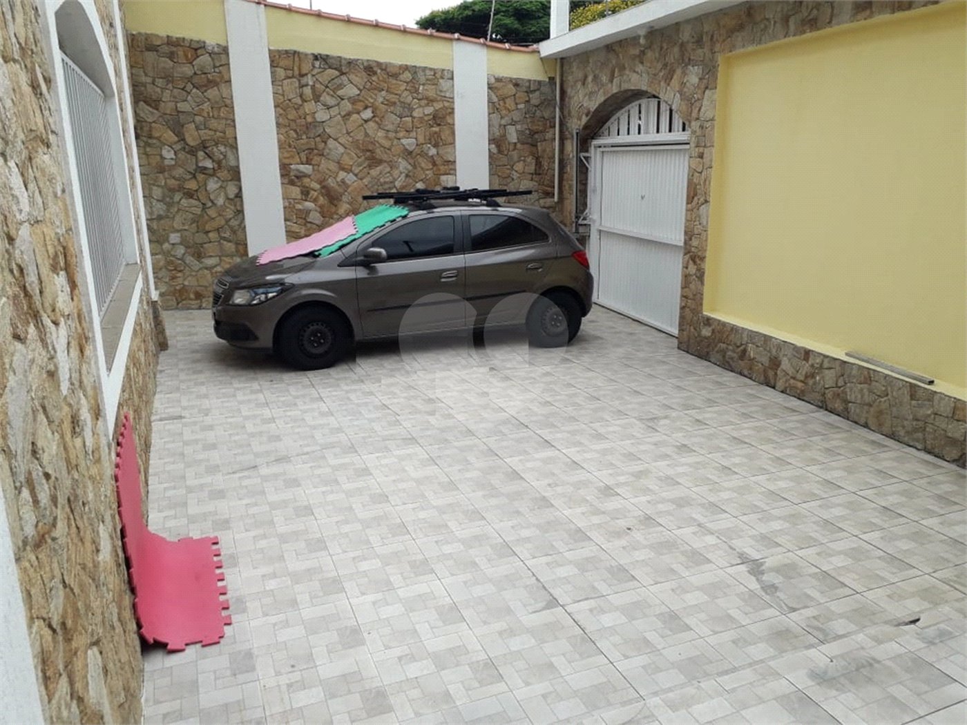 Sobrado à venda com 4 quartos em Tremembé, São Paulo, SP