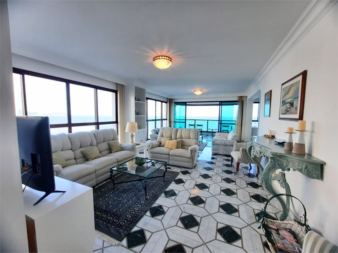 Apartamento com 3 dormitórios à venda, 179 m² por R$ 3.800.000,00 - Pitangueiras - Guarujá/SP