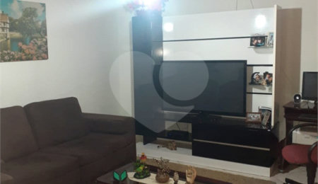 Sobrado à venda com 2 quartos em Santana, São Paulo, SP