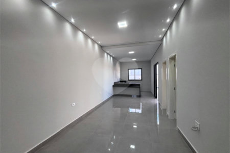 Casa à venda com 3 suítes no condomínio Helena Maria, Sorocaba - SP