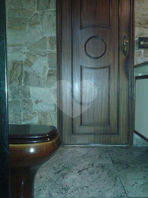 Sobrado à venda com 5 quartos, sendo 1 suíte, em Tremembé, São Paulo, SP