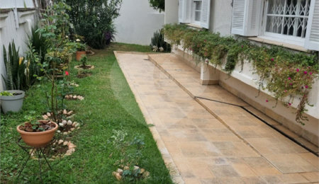 Casa Térrea à venda com 5 quartos, sendo 3 suítes,  em Tremembé, São Paulo, SP