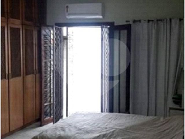 Sobrado à venda com 4 quartos, sendo 2 suítes,  em Tremembé, São Paulo, SP