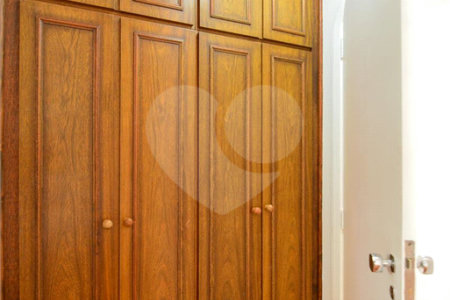 Apartamento à venda com 4 quartos, sendo 2 suítes,  em Brooklin Paulista, São Paulo, SP