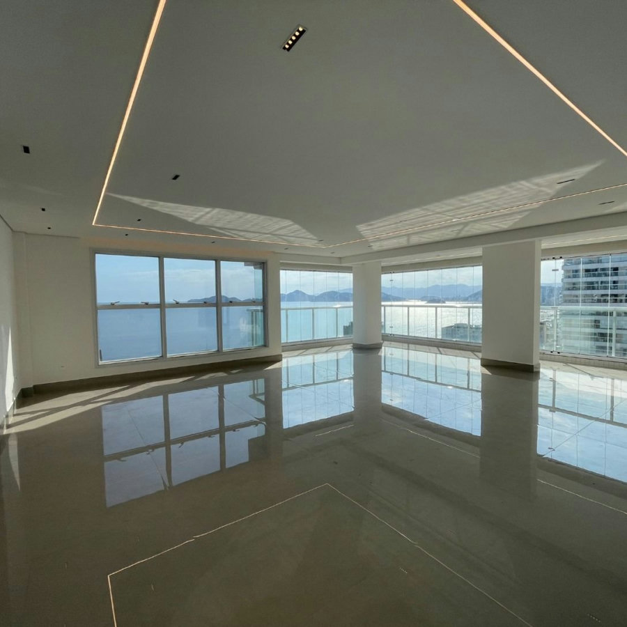Cobertura com 3 dormitórios à venda, 238 m² por R$ 5.500.000,00 - Embaré - Santos/SP
