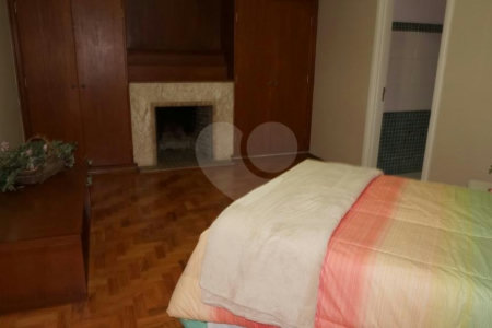Sobrado à venda ou para alugar com 4 suítes em Alto da Boa Vista, São Paulo, SP