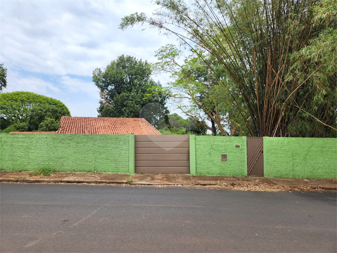 Chácara à venda com 2 quartos em Jardim Califórnia, Araraquara, SP
