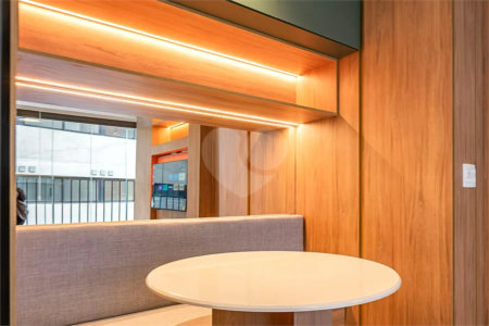 Apartamento à venda ou para alugar com 1 quarto em Pinheiros, São Paulo, SP