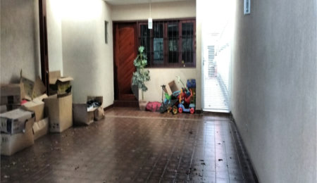 Sobrado à venda com 3 quartos, sendo 1 suíte,  em Chácara Santo Antônio, São Paulo, SP