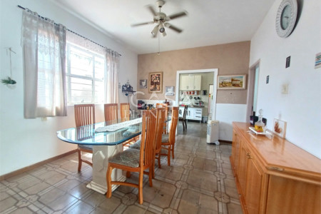 Casa à venda com 4 quartos em Vila Trujillo, Sorocaba, SP
